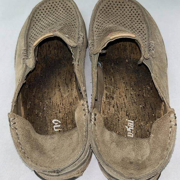 Olukai Moloa Kohana Casual Slip On Shoes Loafers Perforated Tan mens size 8 - Picture 6 of 10